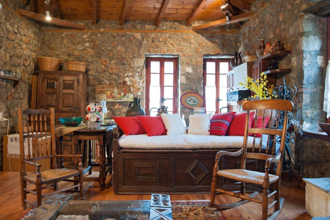 הוילה Lílaia Mariolata Stone House מראה חיצוני תמונה