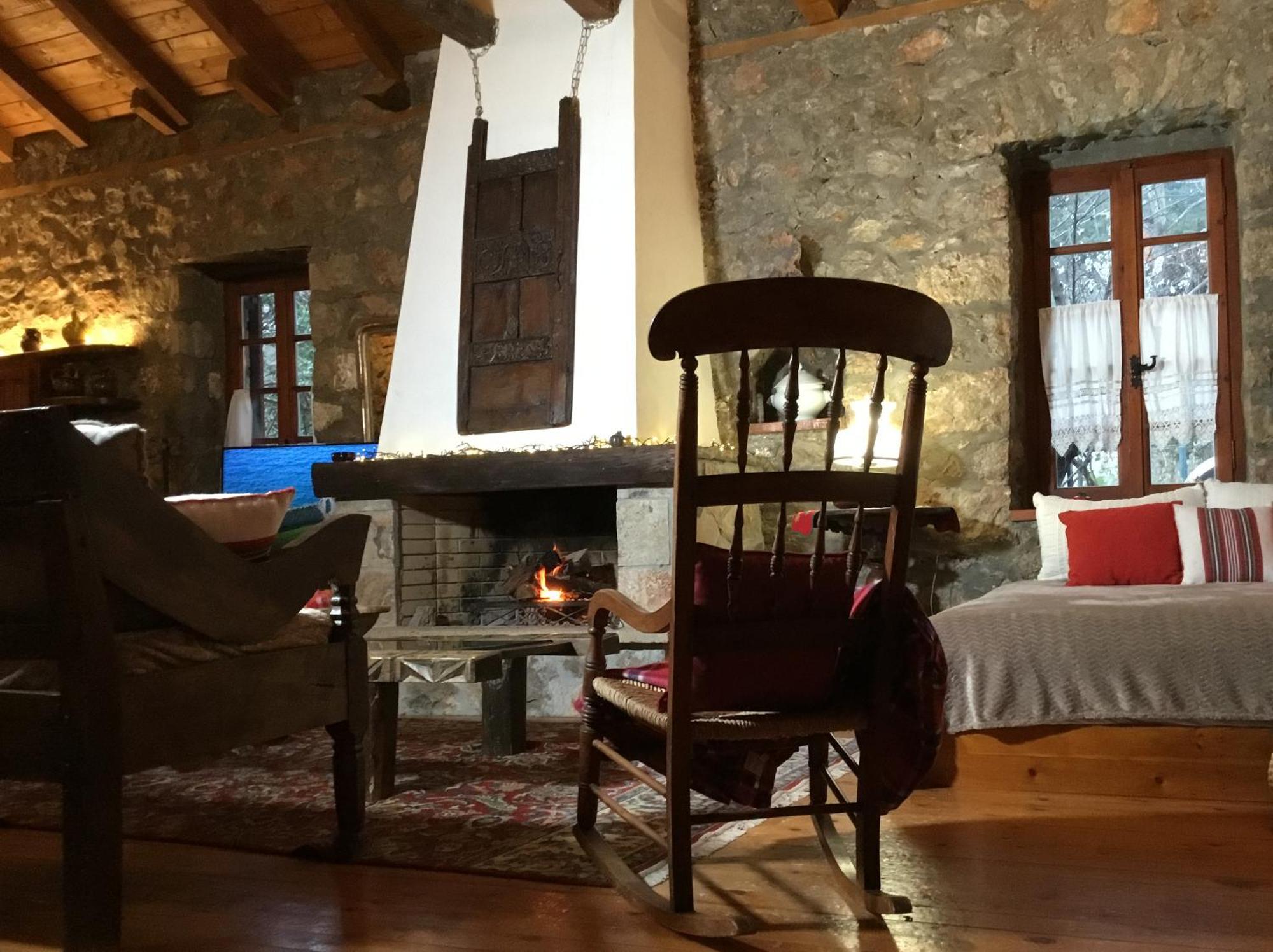 הוילה Lílaia Mariolata Stone House מראה חיצוני תמונה
